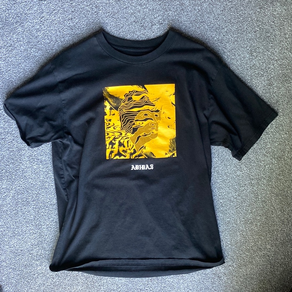 Mens Adidas Originals T shirt
